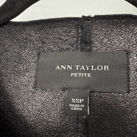 Ann Taylor Petite Faux Fur Coat XSP Black Polyester - Picture 2 of 13